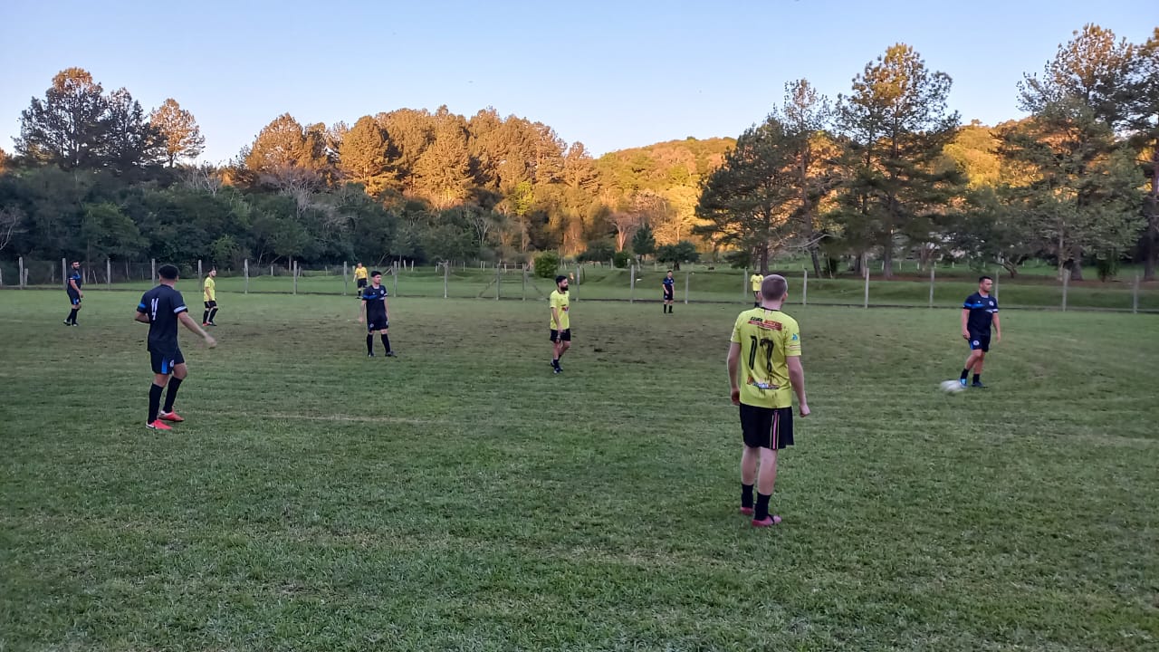 Gols marcam a 2ª rodada do Campeonato Municipal de Futebol Amador