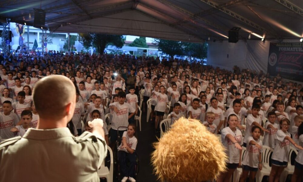 Proerd Caindo na Real tem formatura nesta sexta 13 em campo Erê