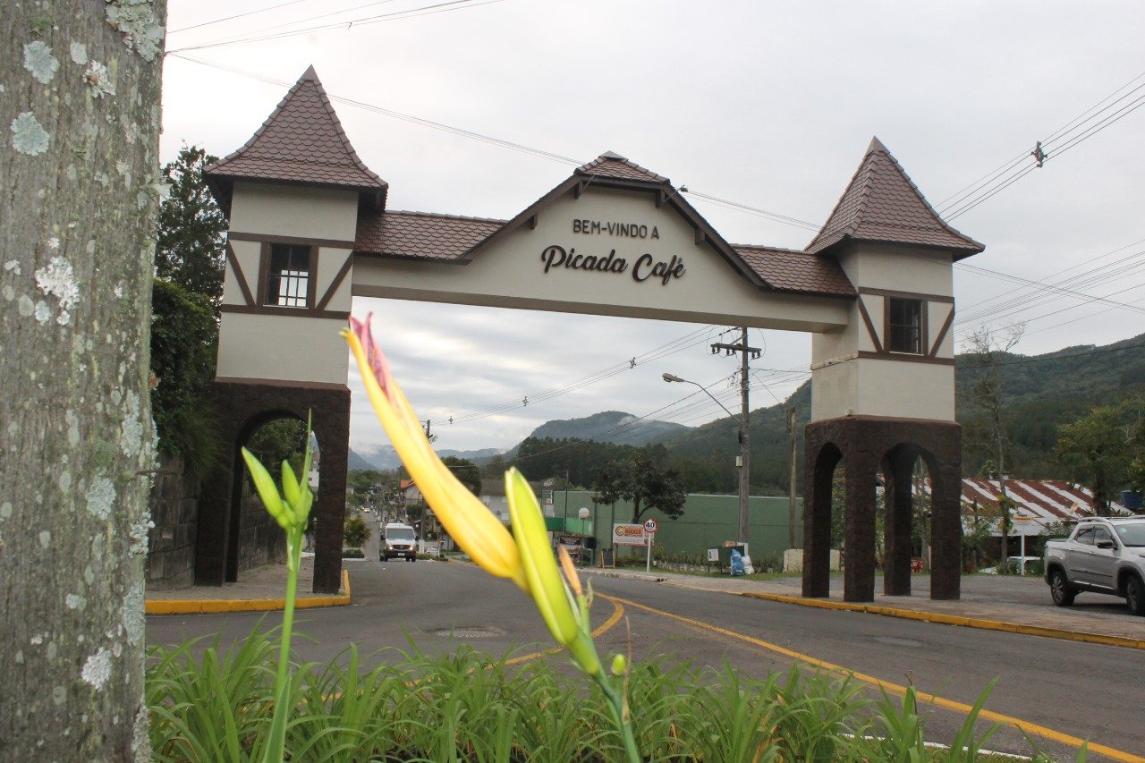 portico picada café