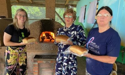 Herta e Thais pao de forno