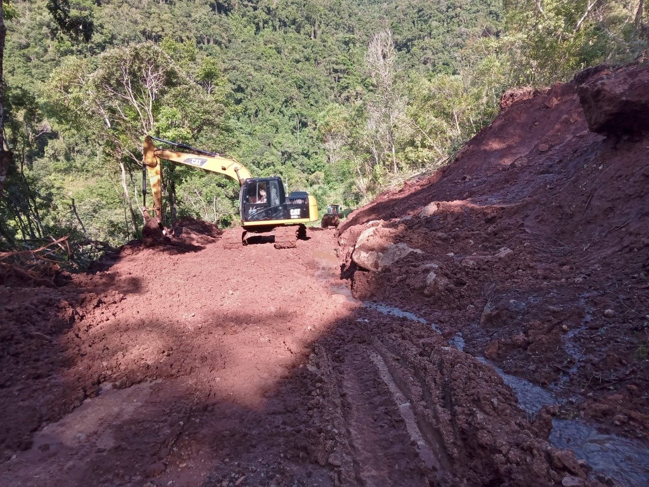 Estrada Rio Caí, que liga o Pedancino a Linha Riachuelo (CRÉD. FRANCIS LIMBERGER)