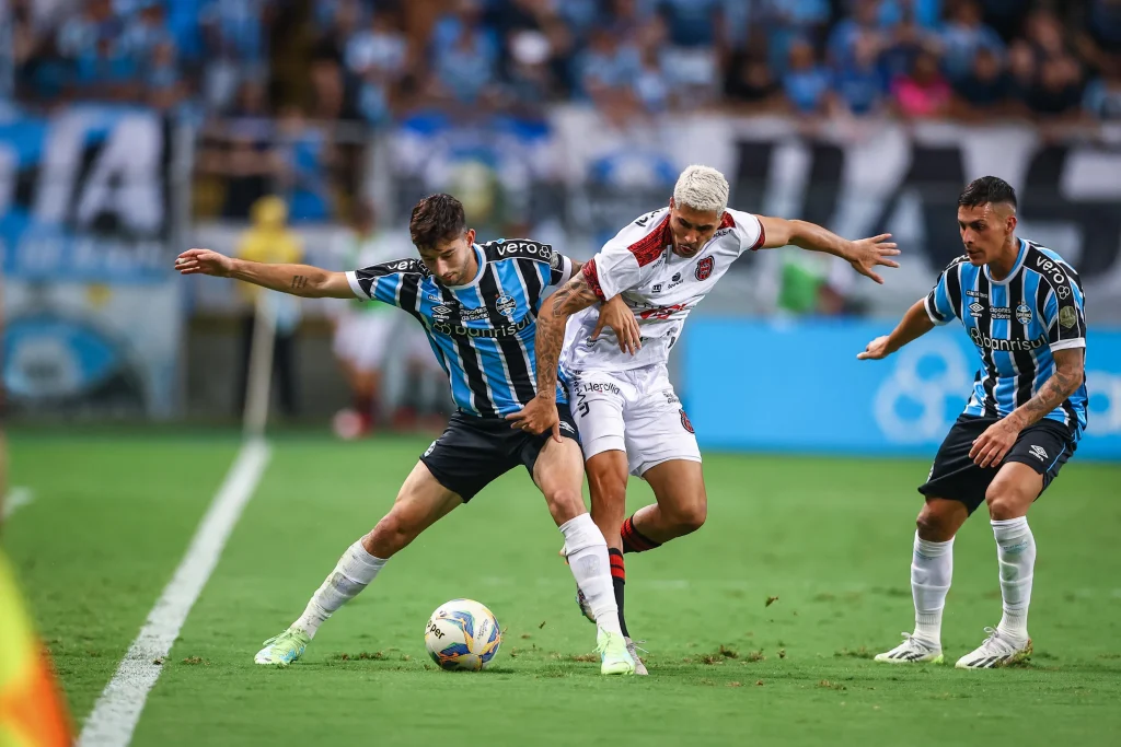 Grêmio enfrenta Brasil de Pelotas nesta quarta-feira; saiba tudo sobre ...